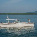 Axopar 37