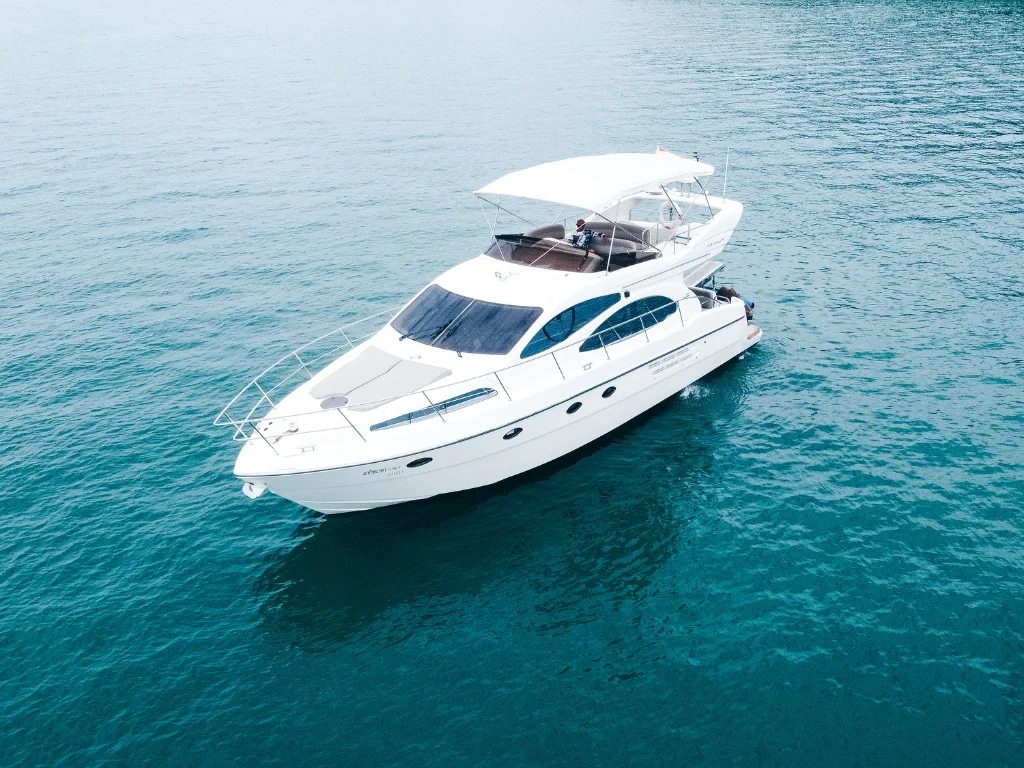 AZIMUT 4