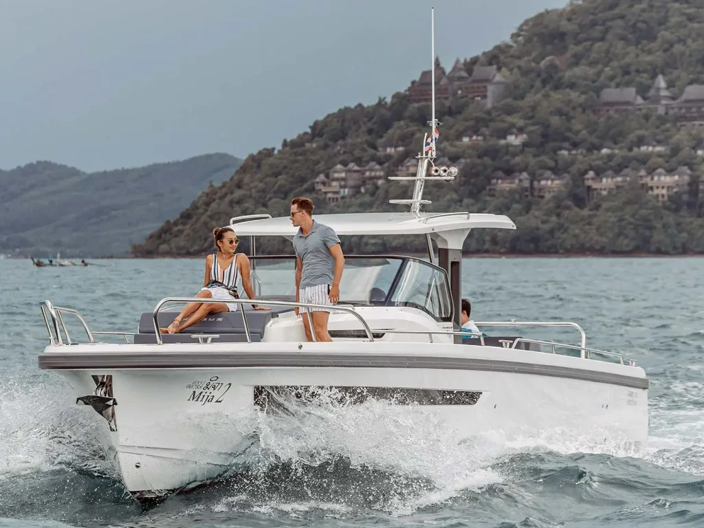Charter_Thailand_AIM_NimbusT11_4
