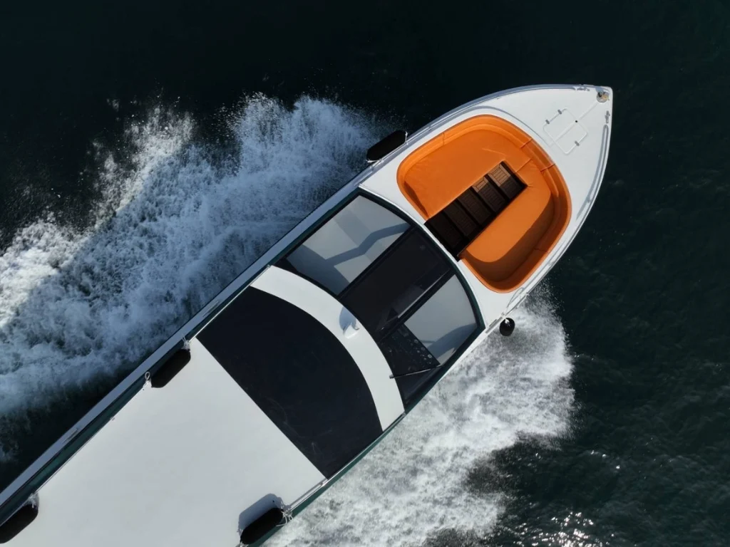 MARINE 1